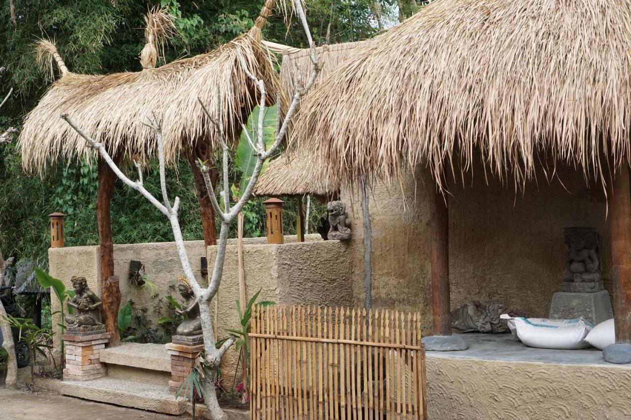 Bali Bamboo Jungle Huts And Hostel Tampaksiring ภายนอก รูปภาพ